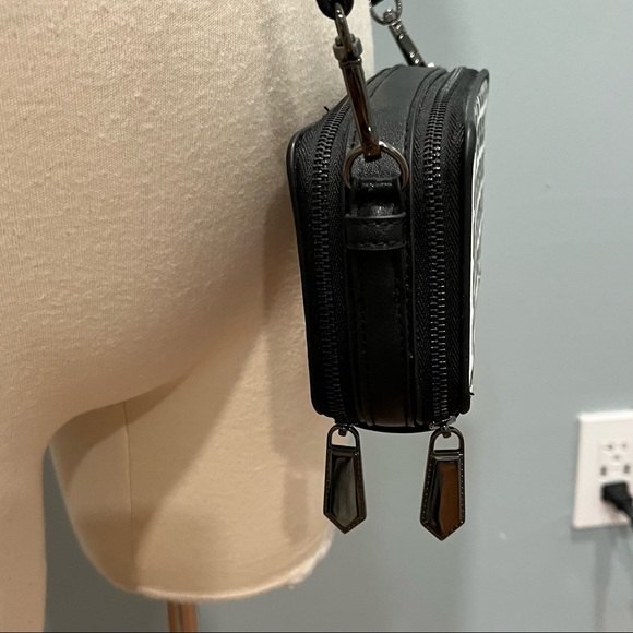 Reed Krakoff Limited Edition Black & White Hand Drawn Square Print Crossbody Bag - Picture 3 of 6